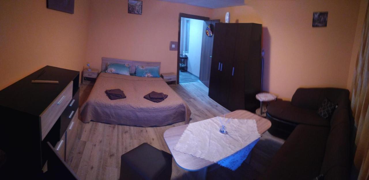 Apartament Edelvais 瓦爾納 外观 照片